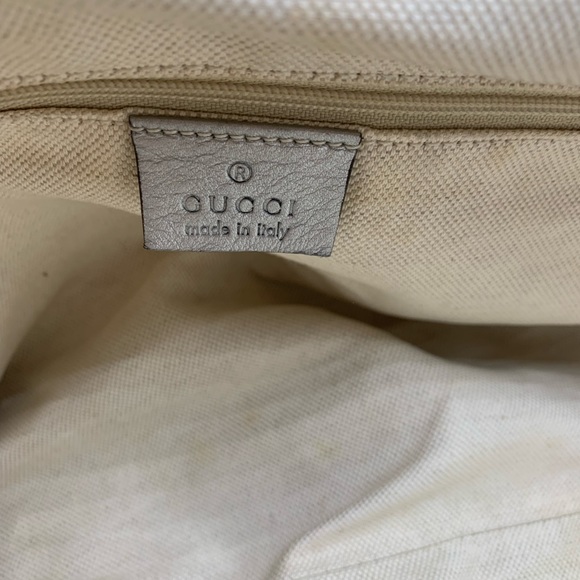 Auth Gucci Silver Gray Metallic Guccisima Leather Convertible Sukey Bowler Bag - Picture 14 of 16